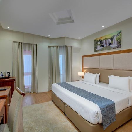 Vendome Plaza Hotel Dubai Eksteriør bilde