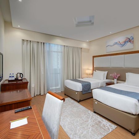 Vendome Plaza Hotel Dubai Eksteriør bilde