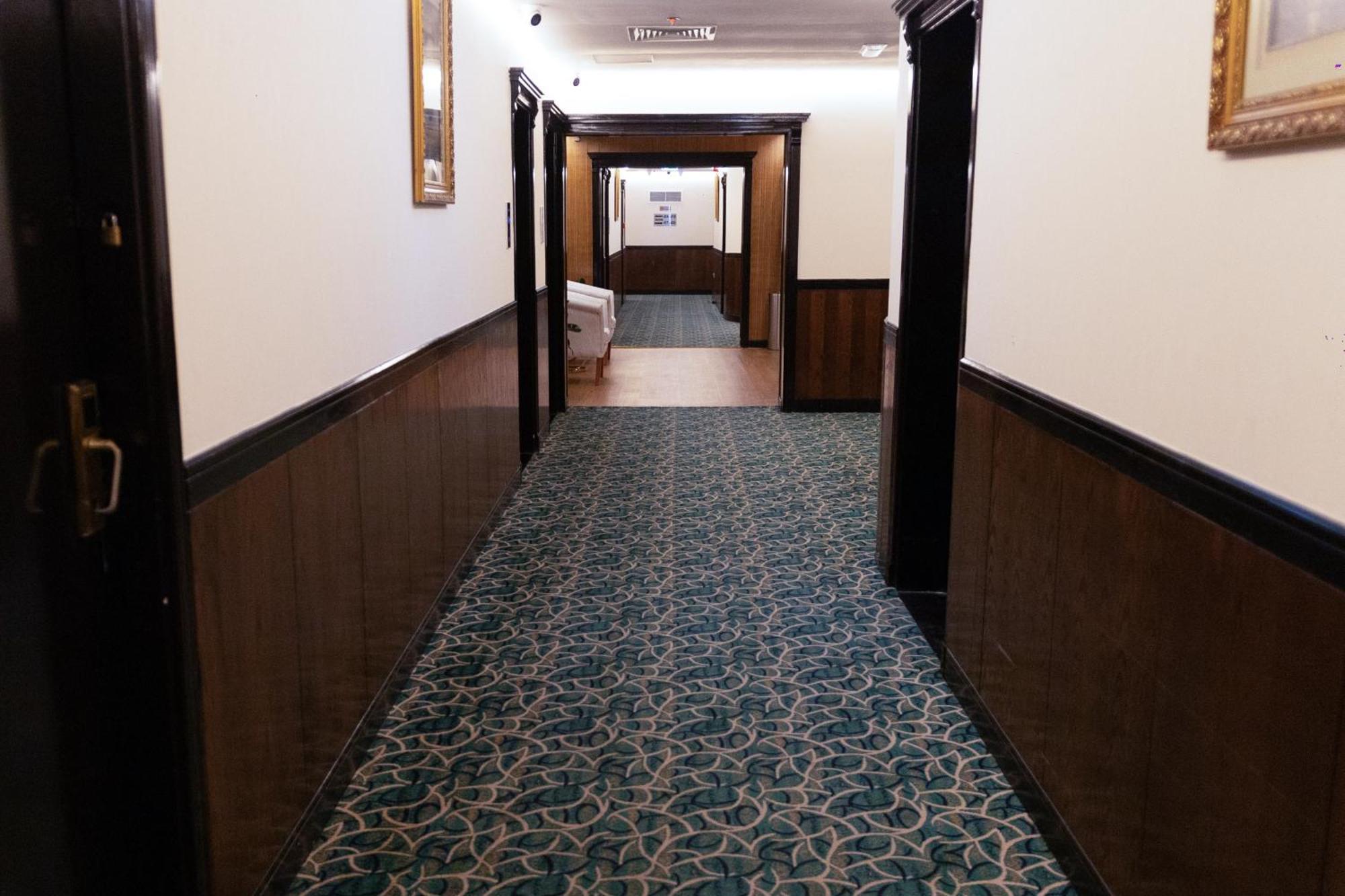 Vendome Plaza Hotel Dubai Eksteriør bilde
