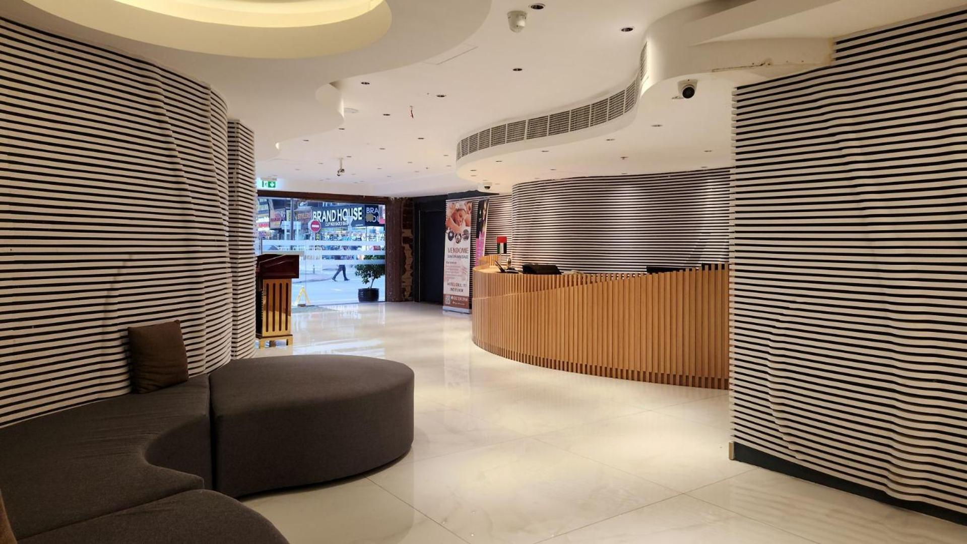 Vendome Plaza Hotel Dubai Eksteriør bilde