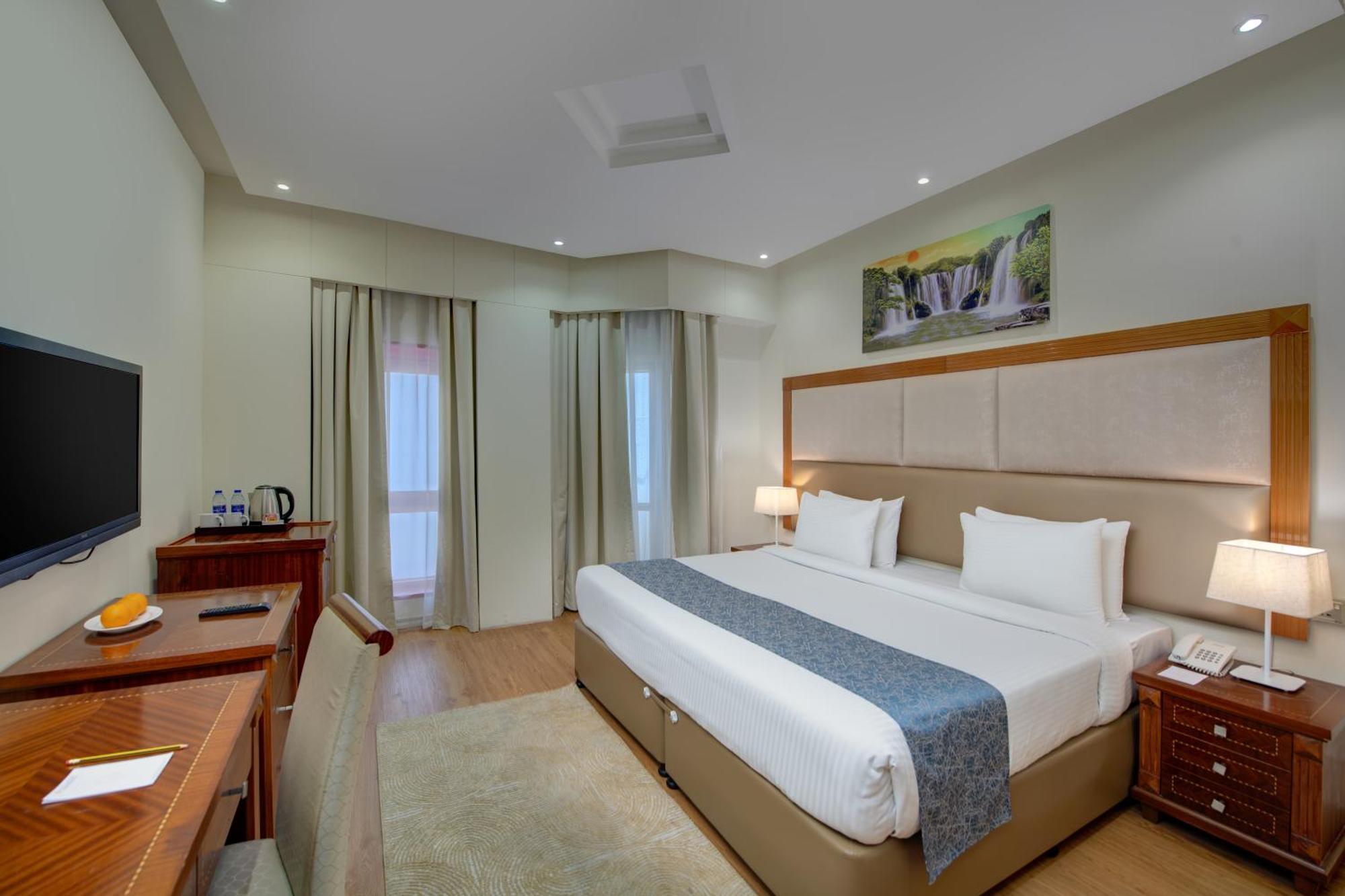 Vendome Plaza Hotel Dubai Eksteriør bilde