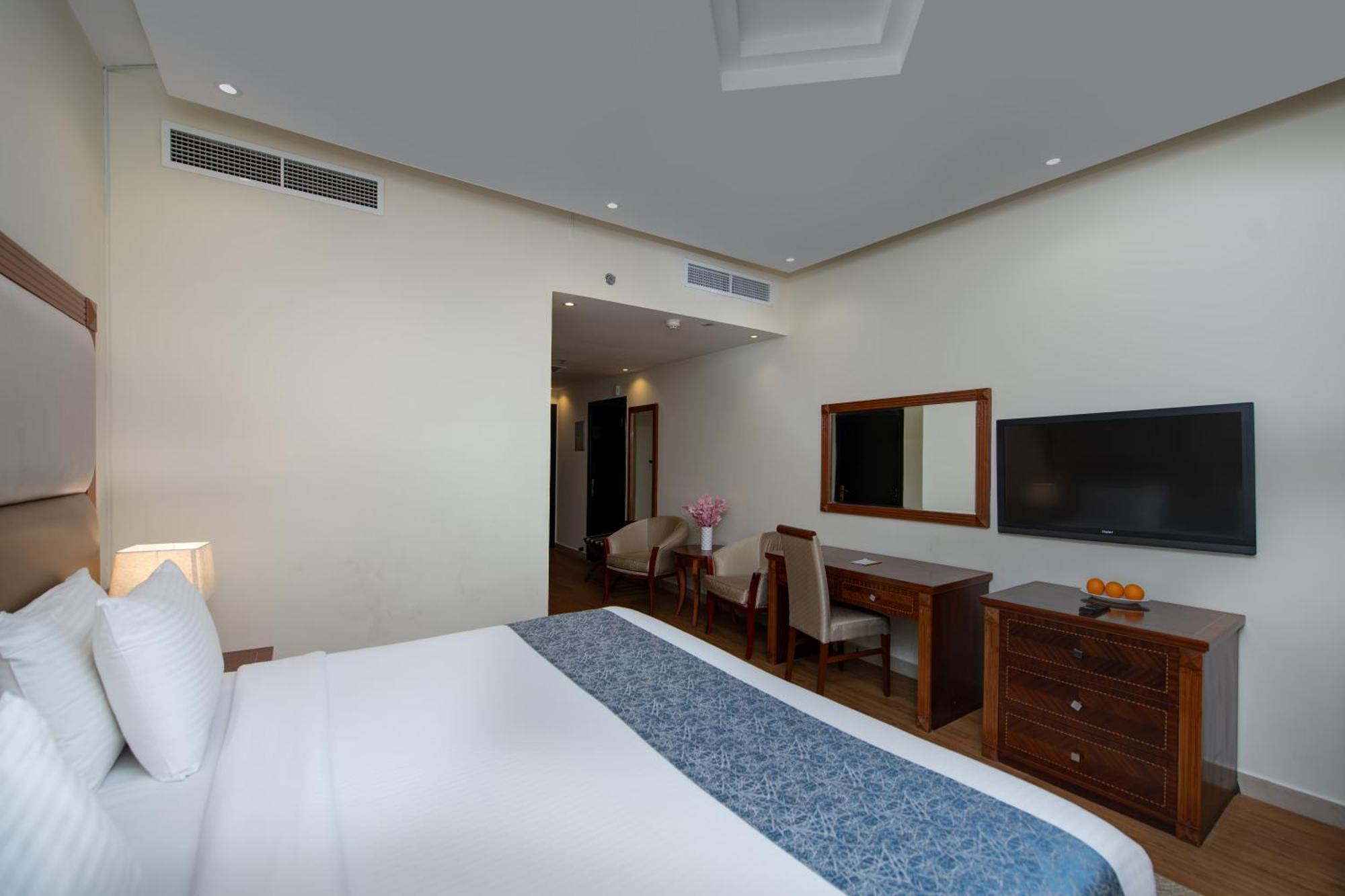 Vendome Plaza Hotel Dubai Eksteriør bilde